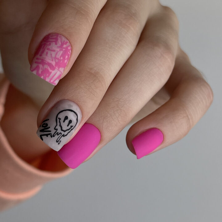 Розовый маникюр: яркие идеи дизайна ногтей