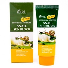EKEL, UV Sooothing and Moisture Snail Sun Block SPF 50 PA+++ - Солнцезащитный крем с муцином улитки (70 мл)